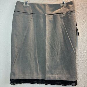 NWT Sharagano Women’s Skirt Size 10